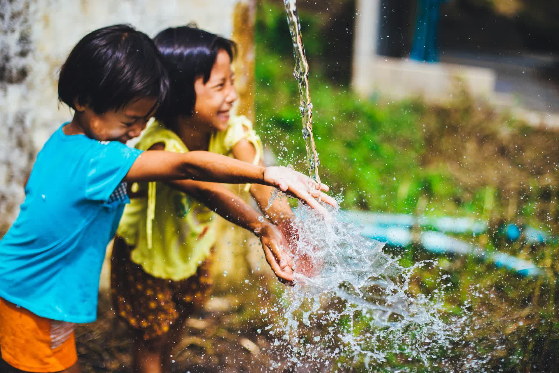 L’accès à l’eau potable : un enjeu vital et un défi structurel pour l’Agenda 2030